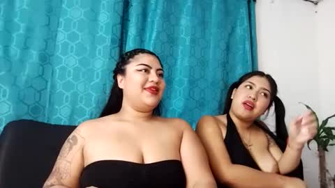 lapeligrosa_ online show from 17, 12, 2025