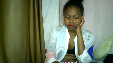 Snapshot of lara_belle chatting on 16, 5, 2026 lara_belle online show from 16, 5, 2026