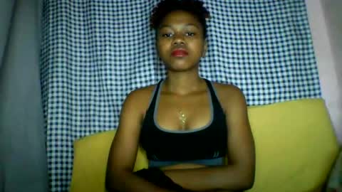 Snapshot of lara_belle chatting on 26, 7, 2026 lara_belle online show from 26, 7, 2026