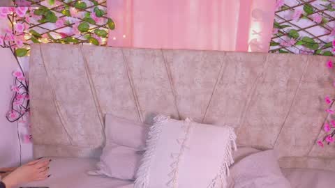 Snapshot of lara_gil_ chatting on 29, 3, 2026 Lara Gill online show from 29, 3, 2026