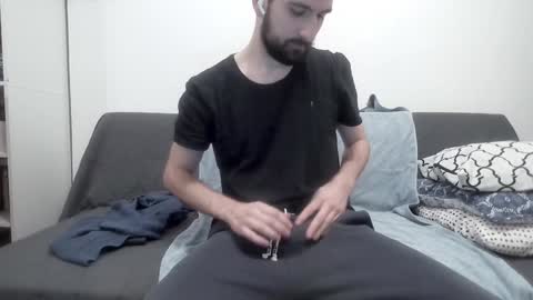 Snapshot of laraaan chatting on 28, 12, 2024 laraaan online show from 28, 12, 2024