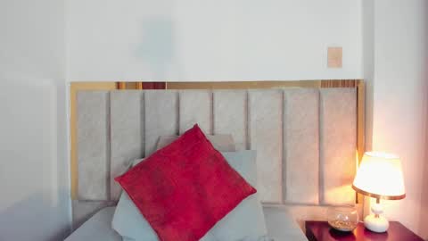 Snapshot of laragoldd chatting on 30, 9, 2025 Lara Gold online show from 30, 9, 2025