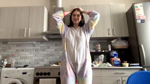 Snapshot of larainerothmiller chatting on 7, 3, 2026 lara online show from 7, 3, 2026