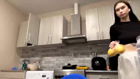 Snapshot of larainerothmiller chatting on 26, 3, 2026 lara online show from 26, 3, 2026