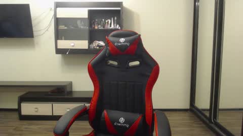 Snapshot of laralianna chatting on 23, 12, 2024 Laralianna online show from 23, 12, 2024