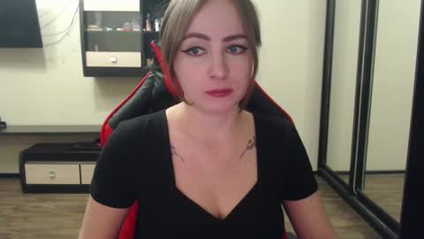 Snapshot of laralianna chatting on 23, 2, 2025 Laralianna online show from 23, 2, 2025