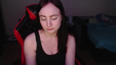 Snapshot of laralianna chatting on 8, 3, 2026 Laralianna online show from 8, 3, 2026