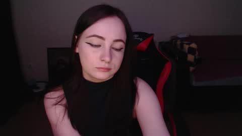 Snapshot of laralianna chatting on 25, 3, 2026 Laralianna online show from 25, 3, 2026