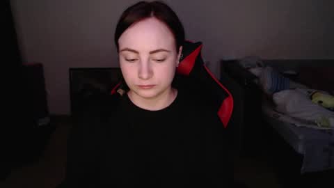 Snapshot of laralianna chatting on 11, 4, 2026 Laralianna online show from 11, 4, 2026