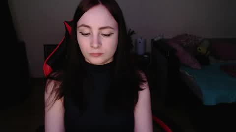 Snapshot of laralianna chatting on 12, 4, 2026 Laralianna online show from 12, 4, 2026