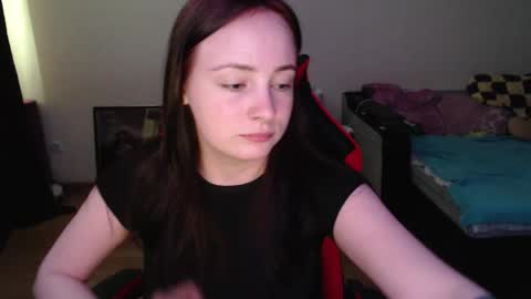 Snapshot of laralianna chatting on 22, 4, 2026 Laralianna online show from 22, 4, 2026