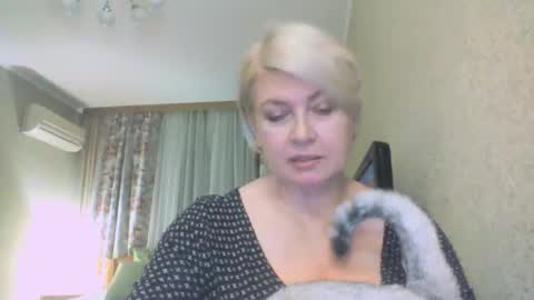 laramrs online show from 28, 10, 2025