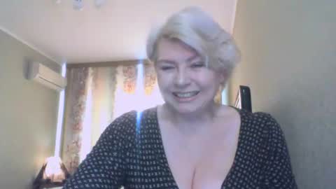 laramrs online show from 22, 3, 2026