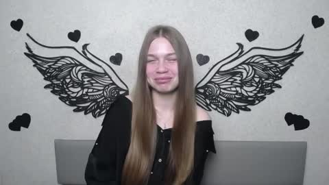 Snapshot of larapika chatting on 13, 5, 2026 LaraPika online show from 13, 5, 2026