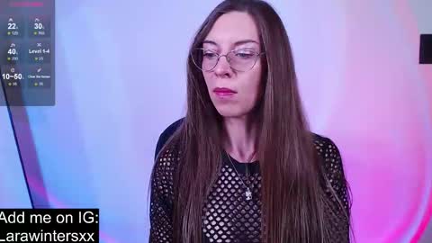 larawinters online show from 26, 11, 2025