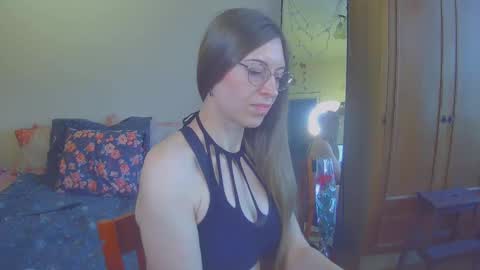 larawintersxxx online show from 9, 3, 2025