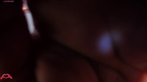 Snapshot of laris_park chatting on 2, 3, 2025 laris_park online show from 2, 3, 2025