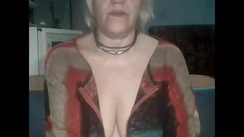 Snapshot of larisaq4ugo24 chatting on 18, 3, 2026 larisaq4ugo24 online show from 18, 3, 2026