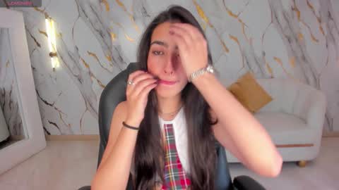 Snapshot of larisasmirnov chatting on 9, 9, 2025 Larisa Smirnov online show from 9, 9, 2025