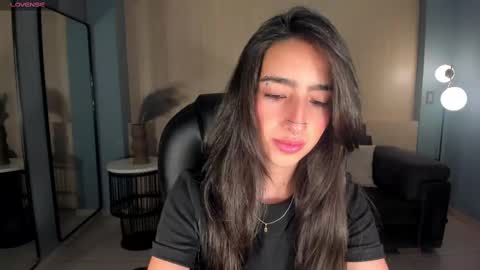 Snapshot of larisasmirnov chatting on 19, 9, 2025 Larisa Smirnov online show from 19, 9, 2025