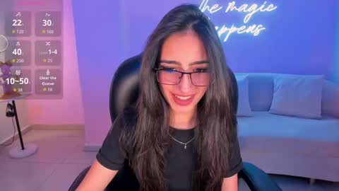 Snapshot of larisasmirnov chatting on 17, 10, 2025 Larisa Smirnov online show from 17, 10, 2025