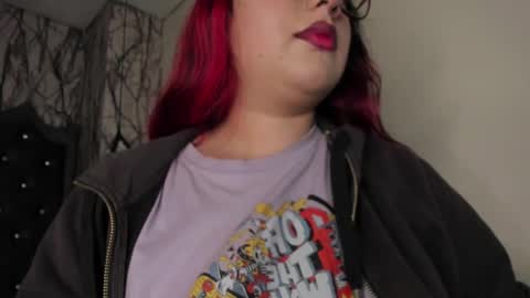 Snapshot of larissa01_ chatting on 5, 1, 2025 Lari online show from 5, 1, 2025