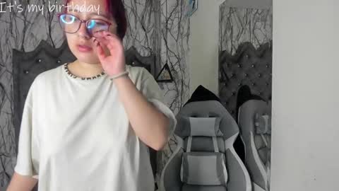 Snapshot of larissa01_ chatting on 21, 1, 2025 Lari online show from 21, 1, 2025