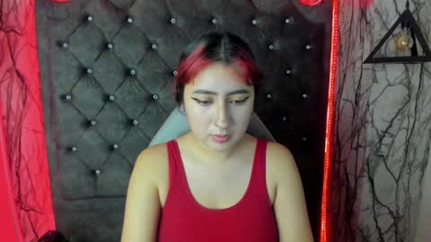 Snapshot of larissa01_ chatting on 9, 2, 2025 Lari online show from 9, 2, 2025