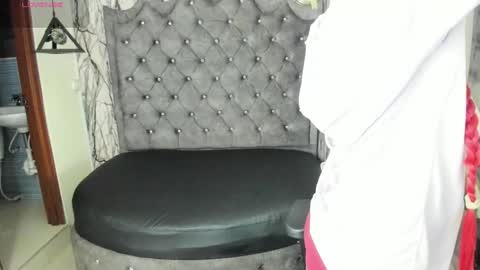 Snapshot of larissa01_ chatting on 9, 3, 2025 Lari online show from 9, 3, 2025