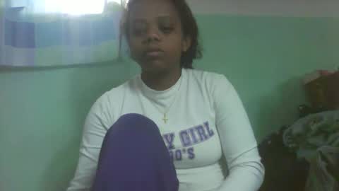 larissa645771 online show from 21, 11, 2025