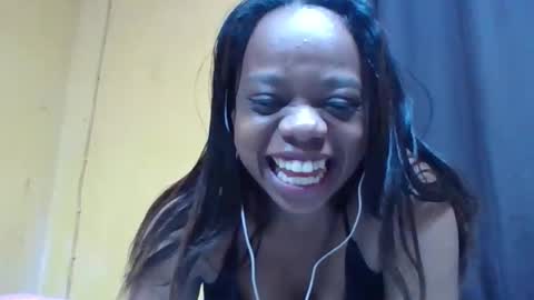 Snapshot of larissa645771 chatting on 18, 4, 2026 larissa645771 online show from 18, 4, 2026