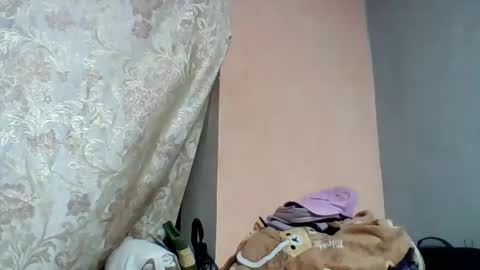 Snapshot of larissa645771 chatting on 13, 5, 2026 larissa645771 online show from 13, 5, 2026