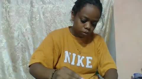 Snapshot of larissa645771 chatting on 20, 5, 2026 larissa645771 online show from 20, 5, 2026