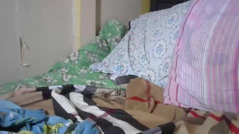 Snapshot of larissah99 chatting on 2, 3, 2026 larissah99 online show from 2, 3, 2026