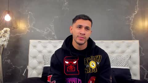 andrew online show from 18, 12, 2025