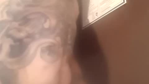 Snapshot of larrybostic45 chatting on 5, 11, 2025 larrybostic45 online show from 5, 11, 2025