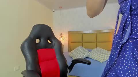  MIA  online show from 19, 9, 2025