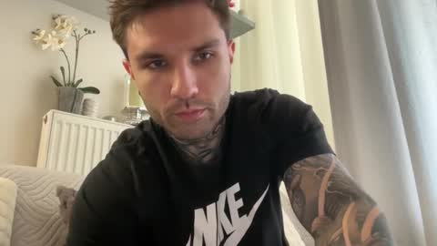 Snapshot of larsskeet chatting on 22, 11, 2025 larsskeet online show from 22, 11, 2025