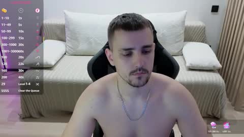 Snapshot of larstar01 chatting on 22, 11, 2025 Lars online show from 22, 11, 2025