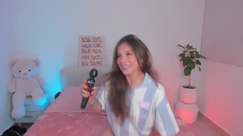 Snapshot of lary_holly chatting on 22, 3, 2026 Lary online show from 22, 3, 2026