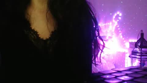 Auri online show from 17, 2, 2026