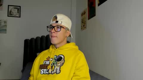 Snapshot of lass_nazar chatting on 19, 3, 2026 lass_nazar online show from 19, 3, 2026