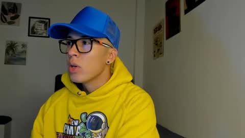 Snapshot of lass_nazar chatting on 26, 3, 2026 lass_nazar online show from 26, 3, 2026