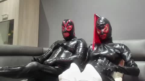 latex boy 38 online show from 30, 5, 2026