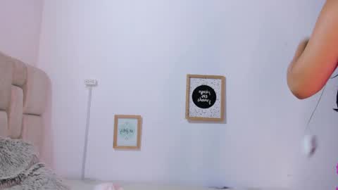 Snapshot of latin_couple20y chatting on 14, 4, 2026 Johana y Santiago online show from 14, 4, 2026