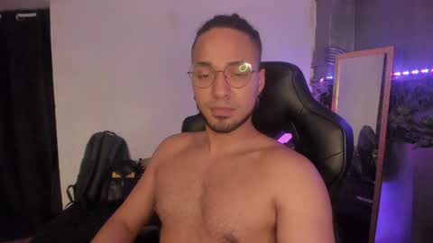 Snapshot of latin_luxury_i chatting on 24, 1, 2025 Free OF online show from 24, 1, 2025