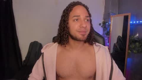 Snapshot of latin_luxury_i chatting on 11, 3, 2025 Free OF online show from 11, 3, 2025