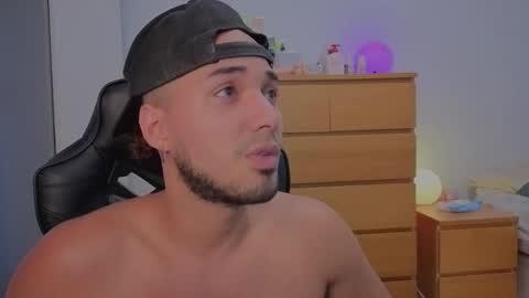 Snapshot of latin_luxury_i chatting on 30, 9, 2025 Free OF online show from 30, 9, 2025