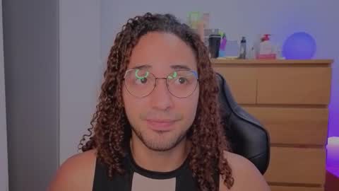 Snapshot of latin_luxury_i chatting on 3, 10, 2025 Free OF online show from 3, 10, 2025