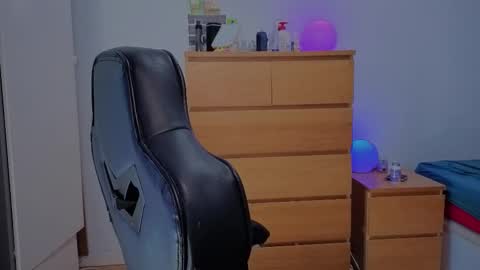 Snapshot of latin_luxury_i chatting on 10, 10, 2025 Free OF online show from 10, 10, 2025